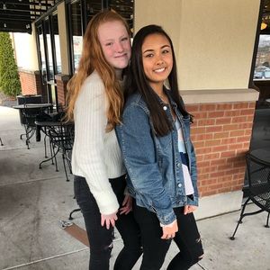 Meet your Posher, Maggie